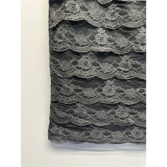 H&M Black Lace Pencil Skirt – Chic Romantic Y2K Officecore Whimsigoth - Picture 2 of 10